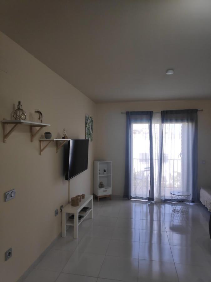 Residencial Delta Garden'S Apartment Sant Jaume d'Enveja Bagian luar foto